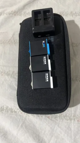 3 Baterias Go Pro + Carregador