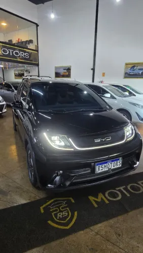 BYD Dolphin EV (Elétrico) 2026