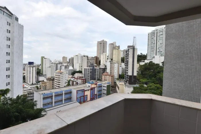 Apartamento 2 quartos mobiliado para alugar no Gutierrez
