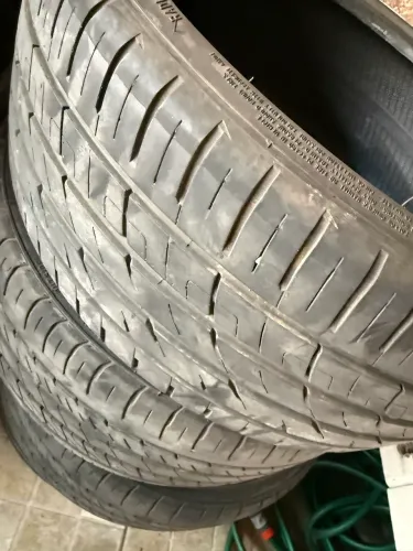 Pneus 215/35/18