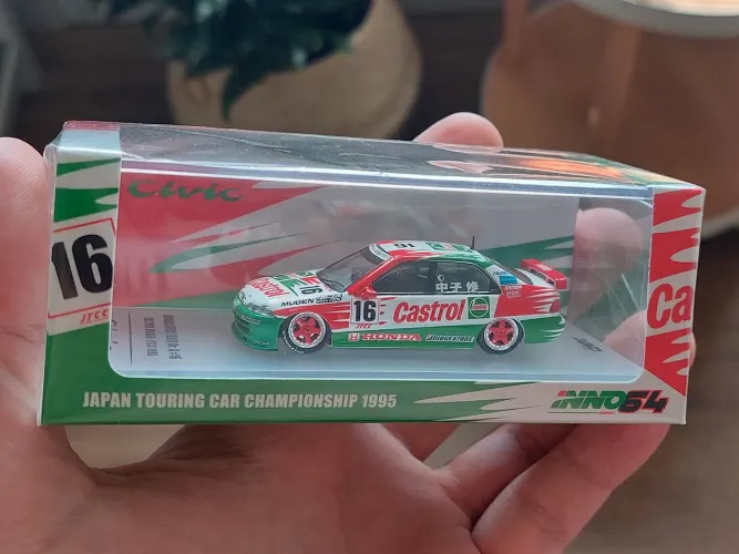 INNO64 - Honda Civic Ferio EG9 (JTCC 1995) Lacrado 1/64