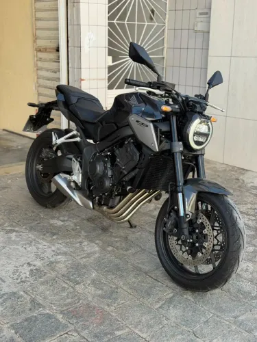 Cb 650r 24/24 (extra)