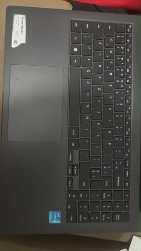 Vendo um notebook Samsung seminovo 
