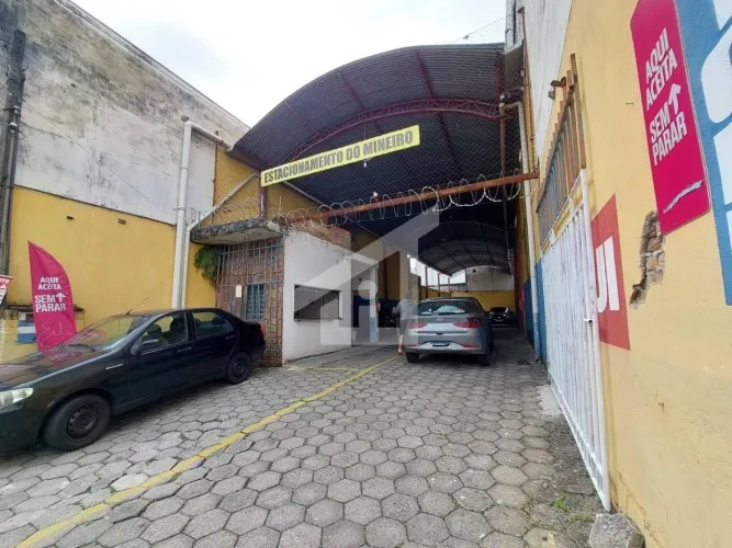 Galpão à venda, 235 m² por R$ 1.050.000,00 - Centro - Taubaté/SP