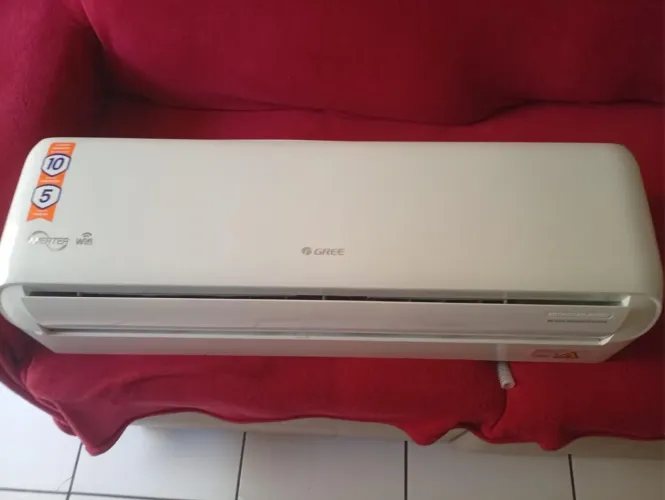 Ar-condicionado Inverter 12000 Gree