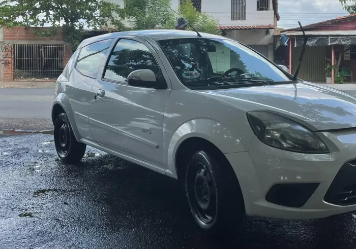 Ford KA 1.0 8v/1.0 8V ST Flex 3P 2013