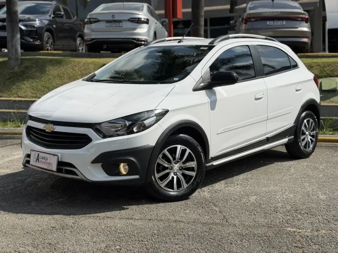 Chevrolet Onix Activ 1.4 8V Flex Aut. 4P 2018