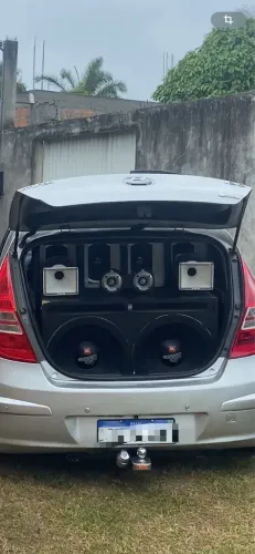 Som automotivo completo ?