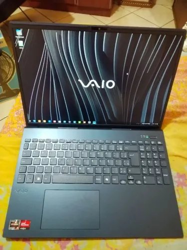 Notebook Novo Vaio Fe16 Amd Ryzen 5-5625u Linux 16gb 512gb
