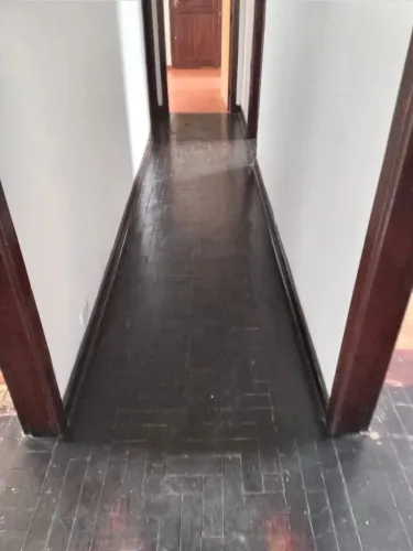 Restauração de piso de madera 