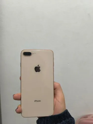 iPhone 8 Plus Gold Rose