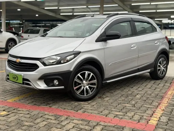 Chevrolet Onix Activ 1.4 8V Flex Aut. 4P 2018