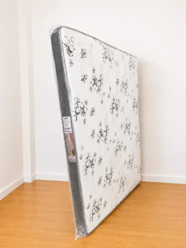 Colchão Casal Espuma D28 16cm - Novo