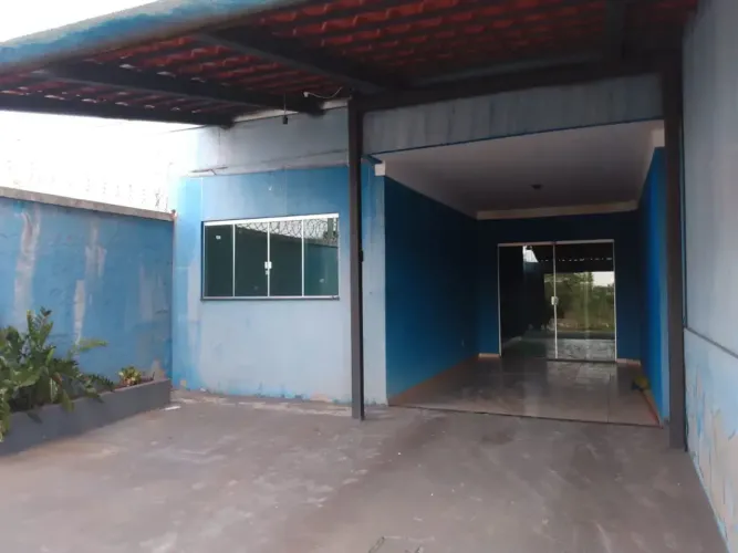 Cassa 3 Quartos sendo 1 suíte com garagem coberta no Residencial das Acácias