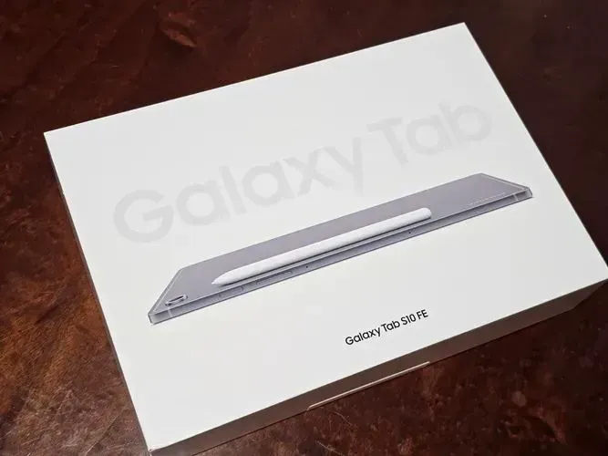 Tablet s10 Fe 128g