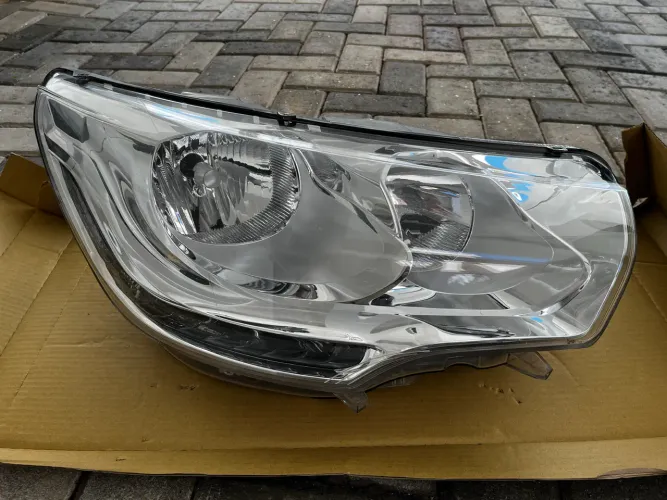 Farol Direito Citroen C4 Lounge