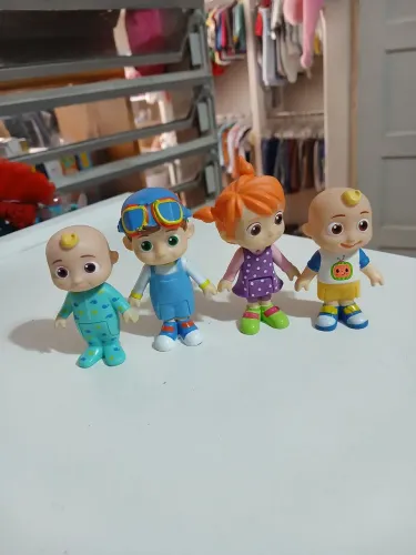 "Family Set" da marca CoComelon, produzido pela Jazwares