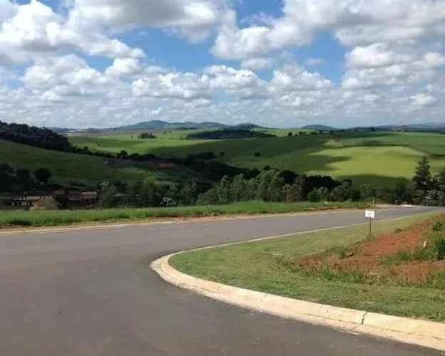 Excelente Terreno com 1.422,48m² no Condomínio Terras Altas Dona Carolina Itatiba-SP
