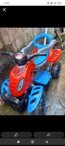 Quadriciclo infantil 