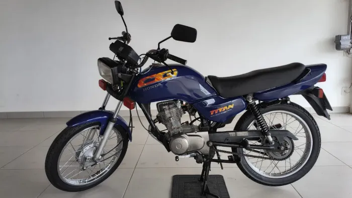Raridade Titan 1995 (Dispenso Golpistas )