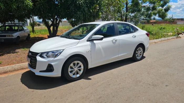 Imagem de Chevrolet Onix Plus LTZ 1.0 12V TB Flex Mec. 4P 2021