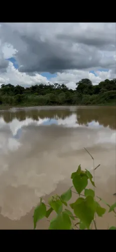 Chácara com muita água