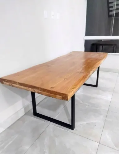 Mesa rústica