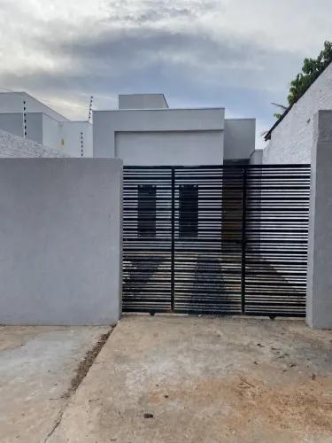 Casa Moderna com Suíte e Quintal Amplo no Jardim Gramado - Aceita Financiamento