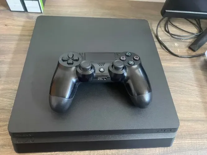 PS4 SLIM DESBLOQUEADO 1TB