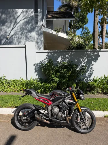 Triumph Street Triple 765RS