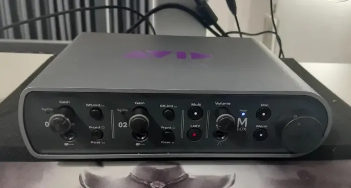 avid mbox 3 interface 2 a 4 canais spidf canais + midi barata pra hoje !