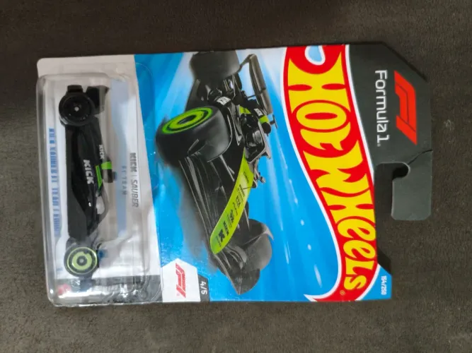 Hot Wheels F1 Kick Sauber 