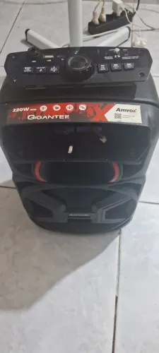 Vendo caixa de som com defeito