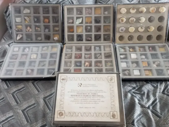 Coleção Pedras Preciosas,com certificado