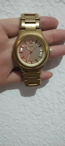 Relógio feminino Euro dourado