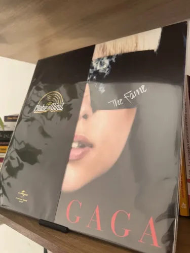 LP Lady Gaga - The Fame (Clube Universal)