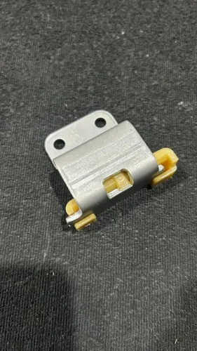 Amortecedor de cadeia do mecanismo de distribuição de gás, superior 1356237020 Toyota