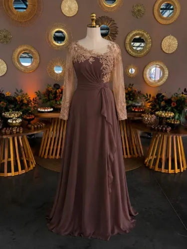 Roupa mãe da noiva
