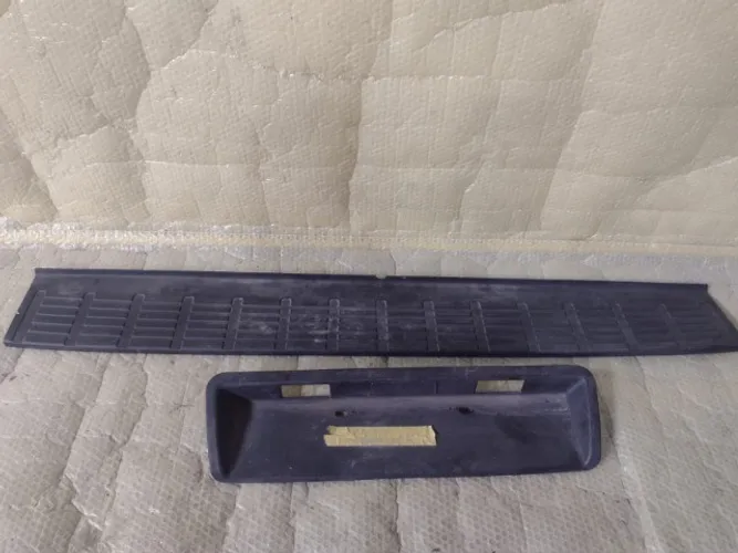 Suporte de placa Toyota Hilux 2005 a 2015