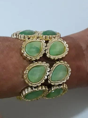 Pulseira Nova em plástico linda demais. Leia a descrição abaixo
