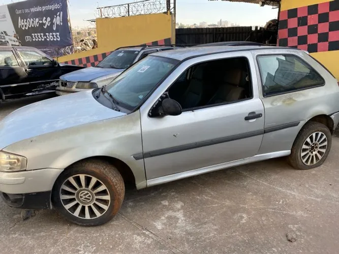 Gol g4 baixado sucata  pra retirada de peças 