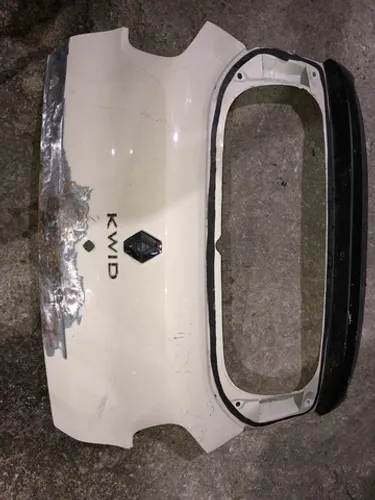 Tampa traseira Kwid 