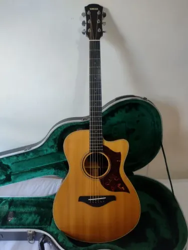 Violão eletroacústico Yamaha AC3M