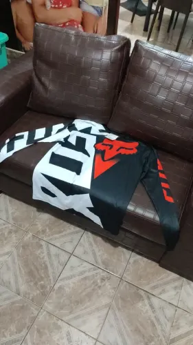 Camisa Fox (G) 3 por 179 (promoção )