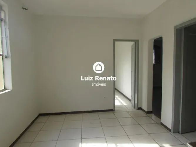 Casa à venda 6 quartos 2 vagas - Renascença