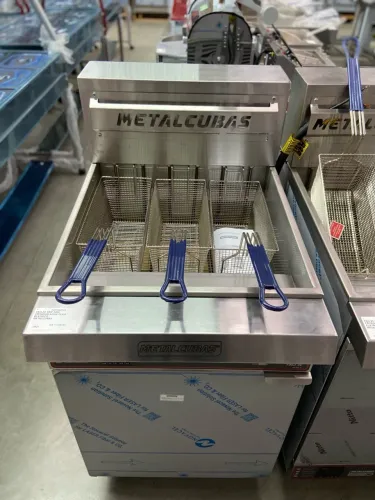 FAO-3C TRIF FRITADOR ÁGUA ÓLEO ELÉTRICO - METALCUBAS