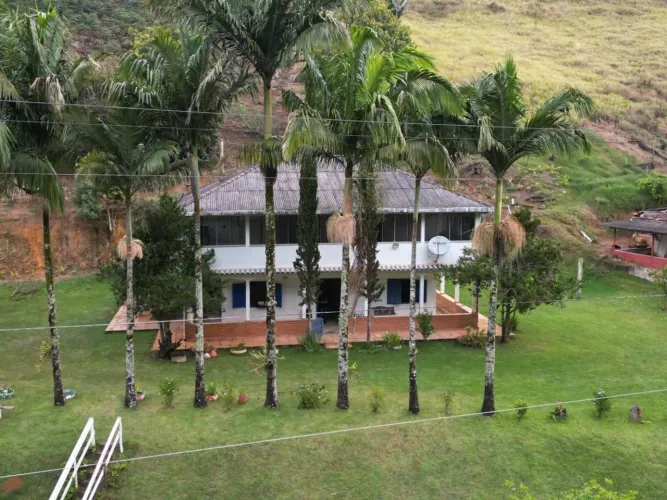 Sítio próximo Pedra Azul