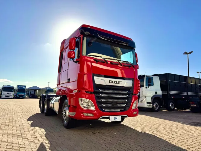 DAF XF 530 FTT 6x4 Ano 2022 (extra)