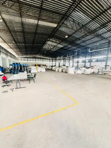 Galpão 2.400m² na Torquarto Tapajós leia