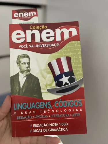 Livros sobre enem com questões